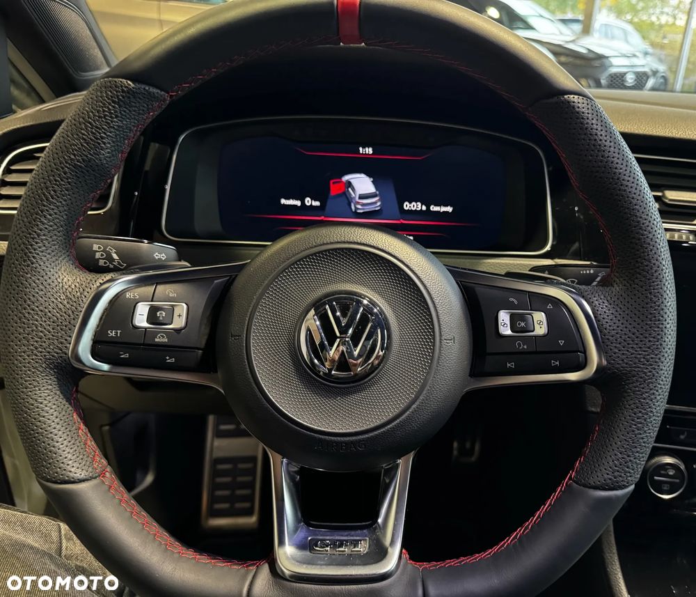 Volkswagen Golf GTI TCR 2.0 TSI OPF DSG - 9