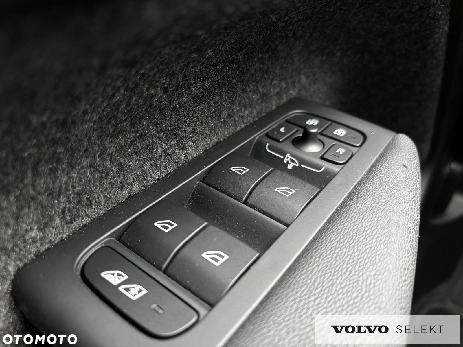Volvo XC 40 - 12