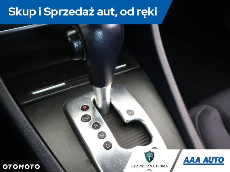 Audi A4 Limousine - 15