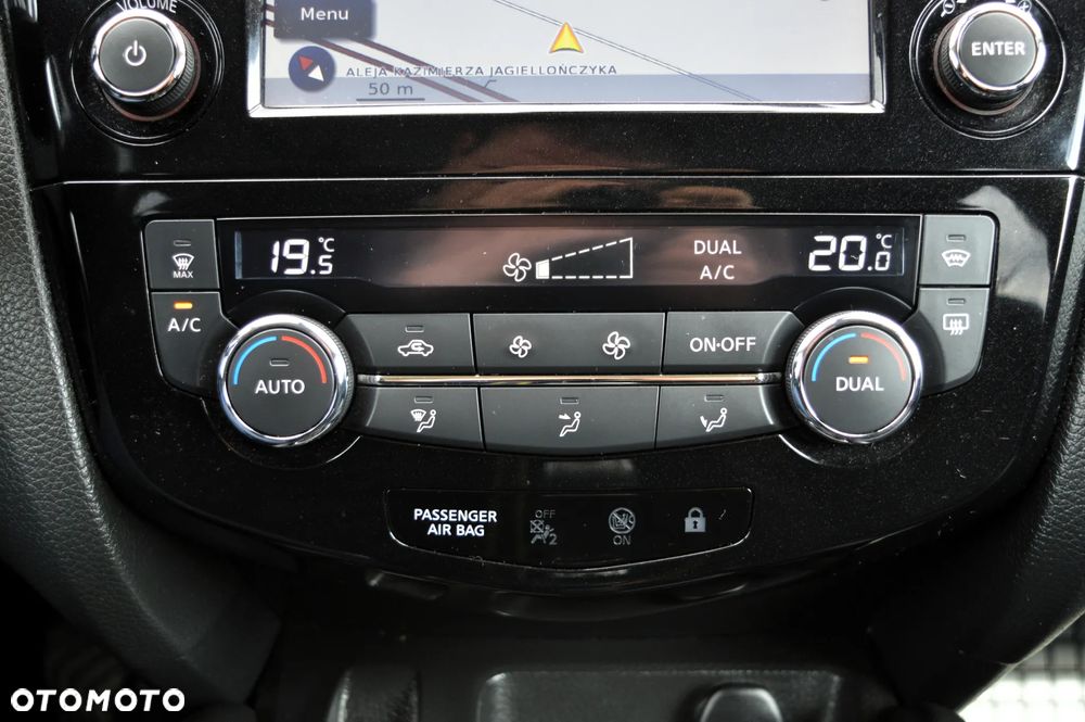 Nissan Qashqai 1.2 DIG-T Tekna EU6 - 19