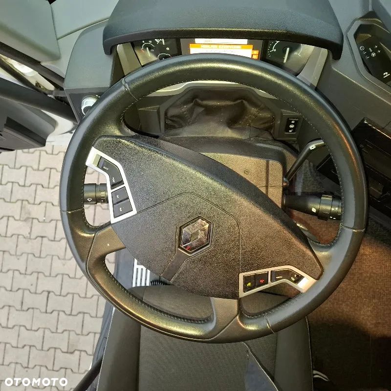 Renault T520 - 21