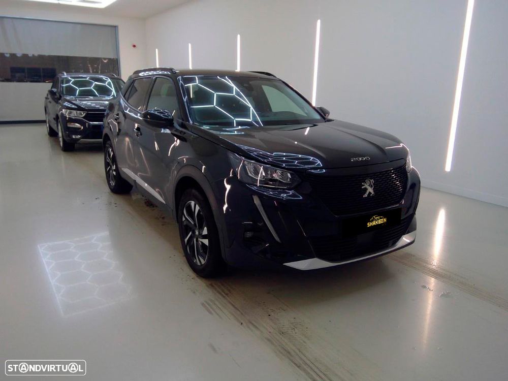 Peugeot e-2008 Allure - 2