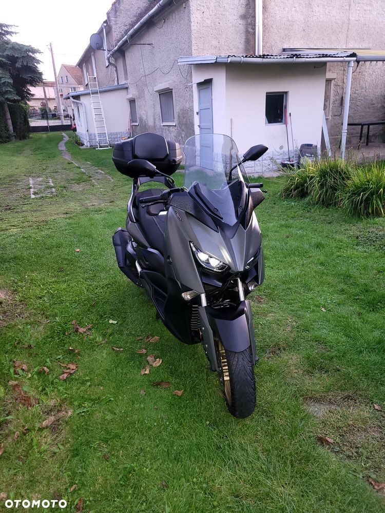 Yamaha X-max - 7