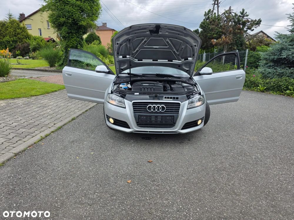 Audi A3 3-drzwiowe 1.6 S line Sportpaket (plus) - 4