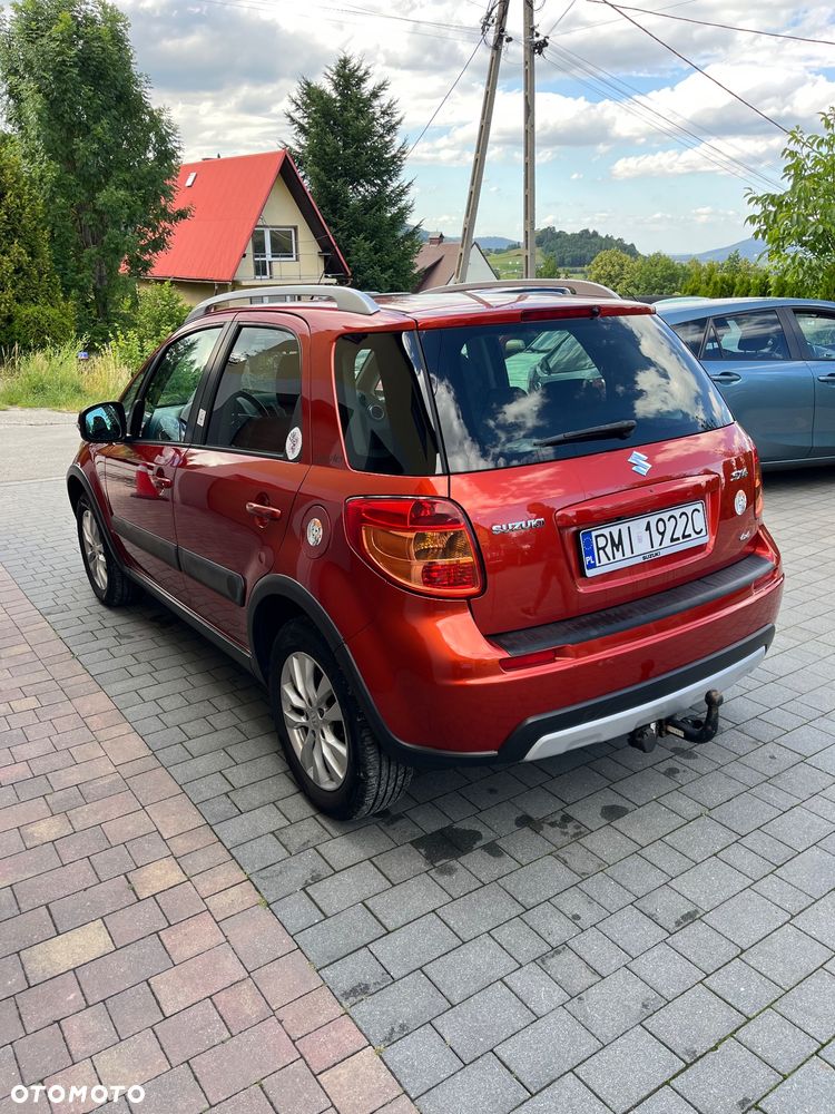 Suzuki SX4 1.6 VVT 4x4 Style - 3
