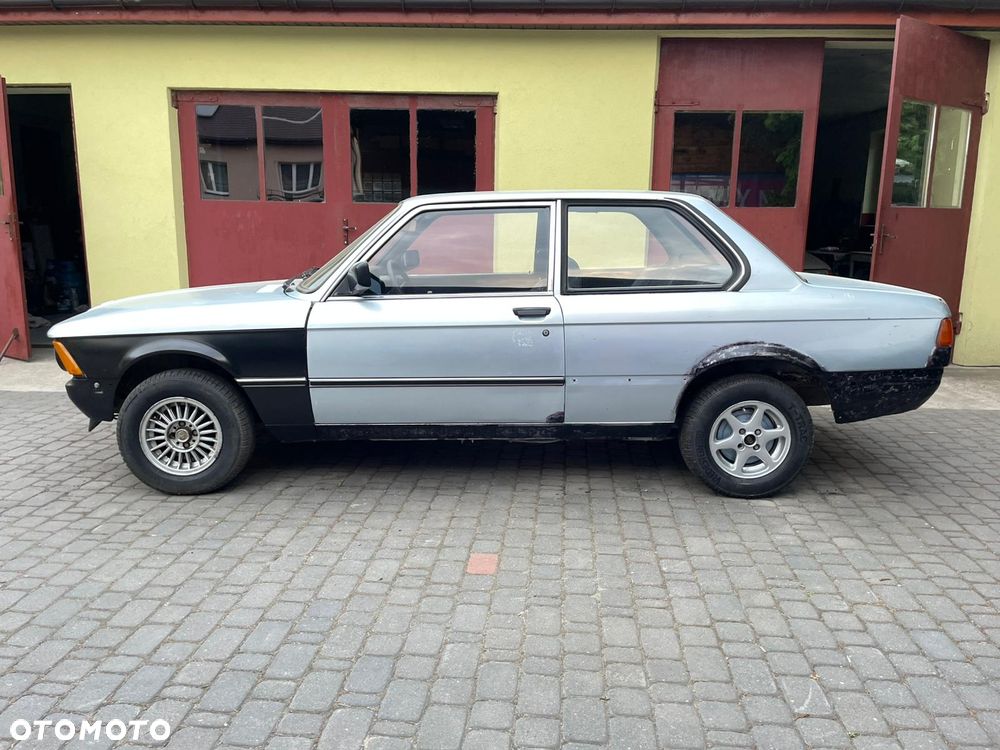 BMW Seria 3 - 10