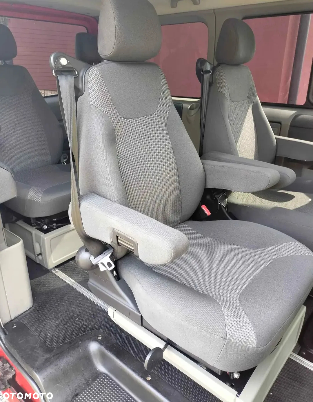 Opel Vivaro - 12