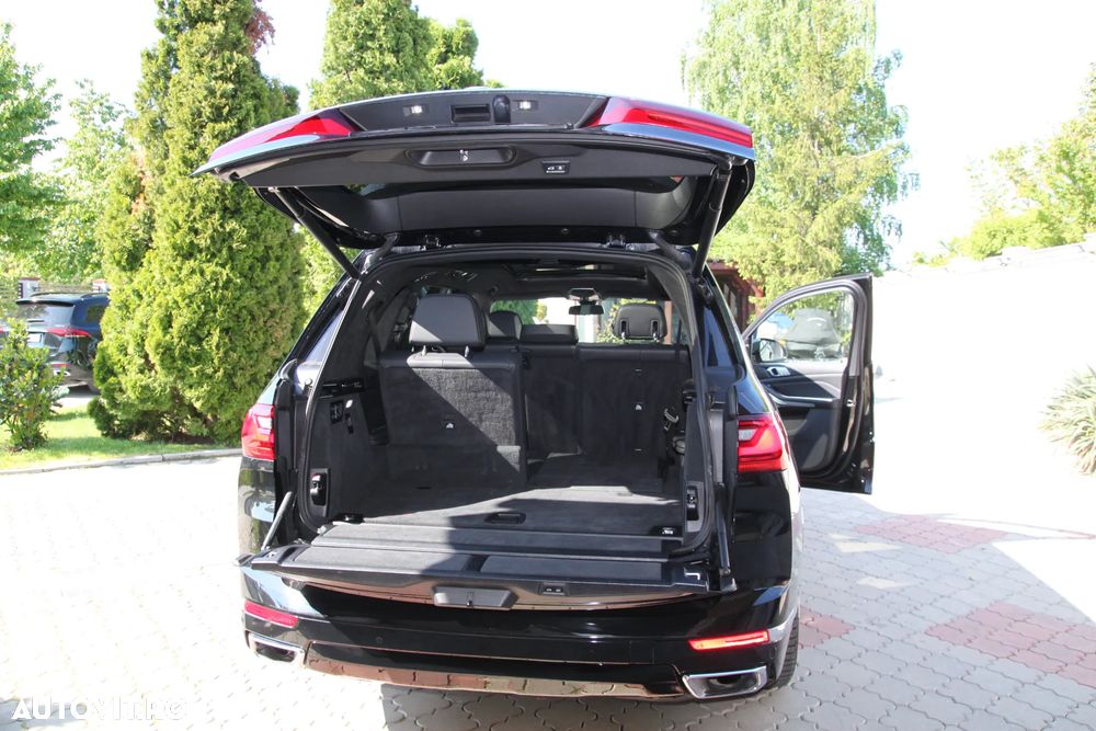 BMW X7 - 36