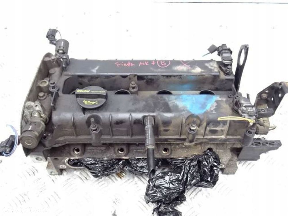 głowica silnika ford fiesta mk7 1.6 b - 1