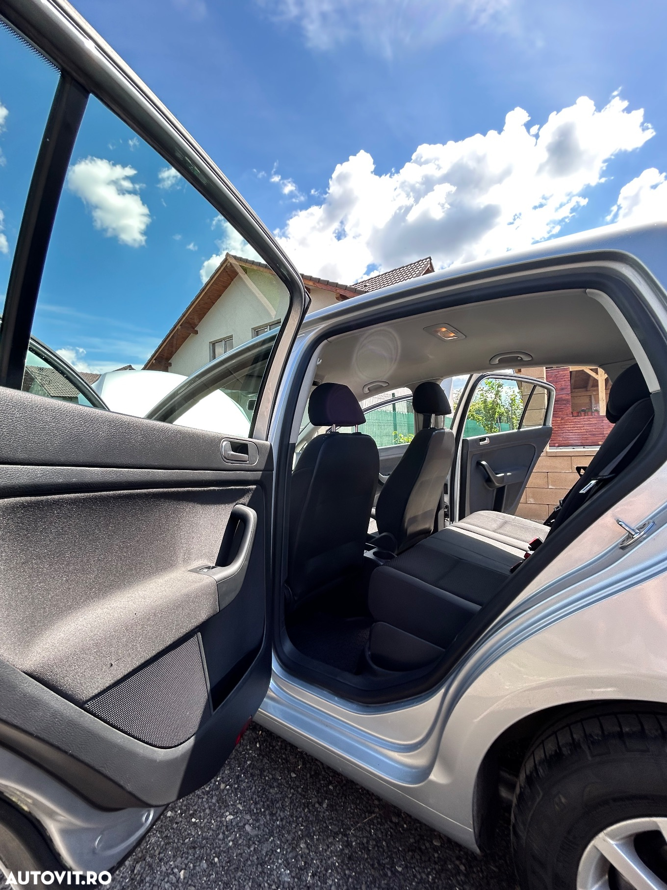 Volkswagen Golf Plus 1.6 TDI DPF BMT Comfortline - 4