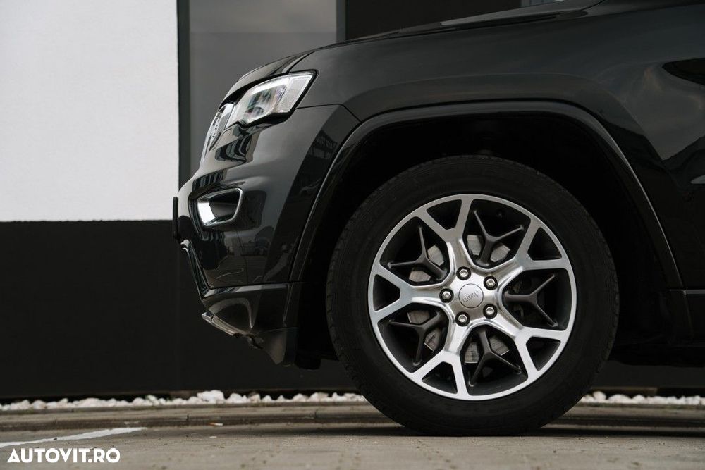 Jeep Grand Cherokee - 8