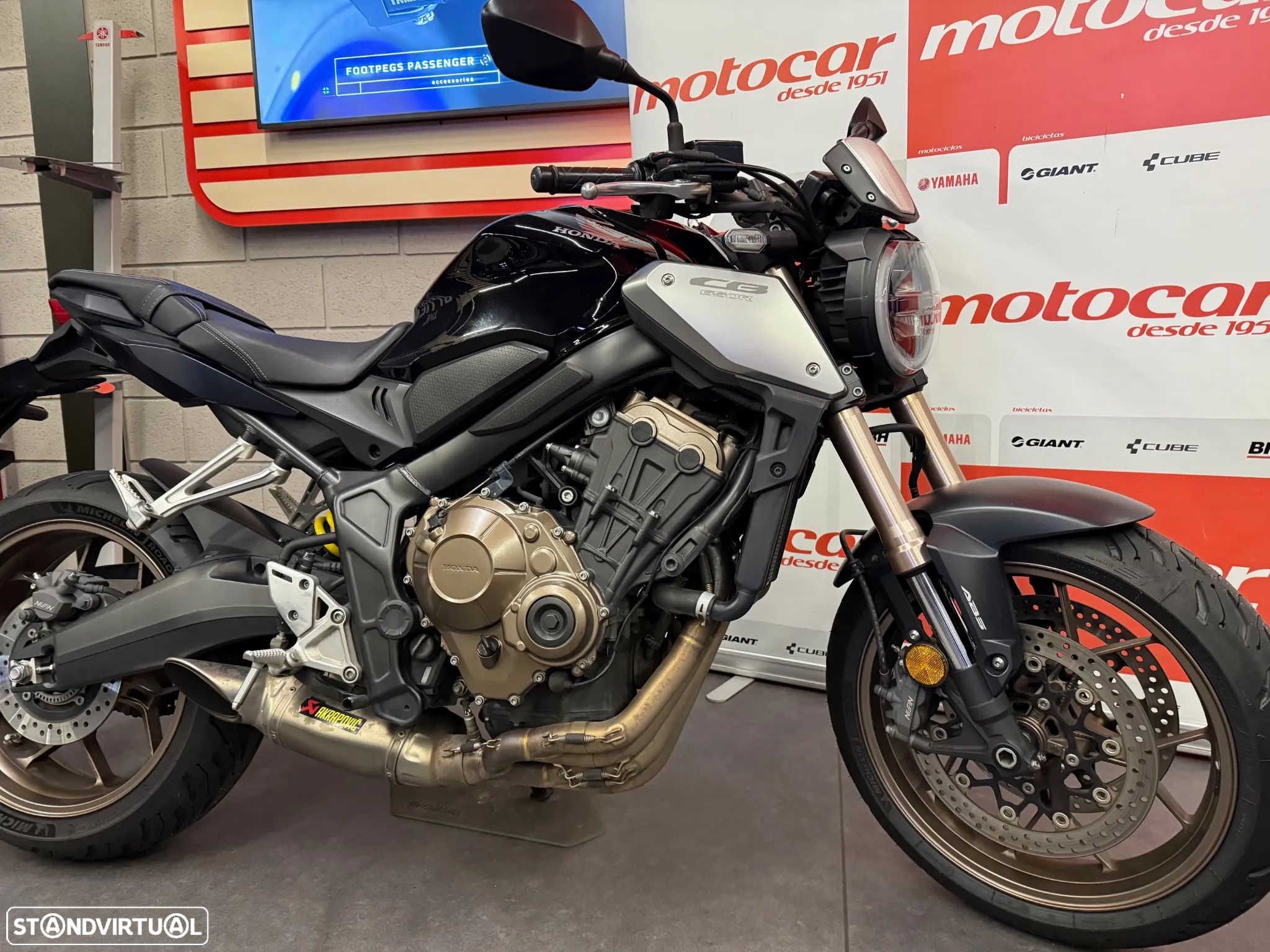 Honda CB 650R AKRAPOVIC - 1