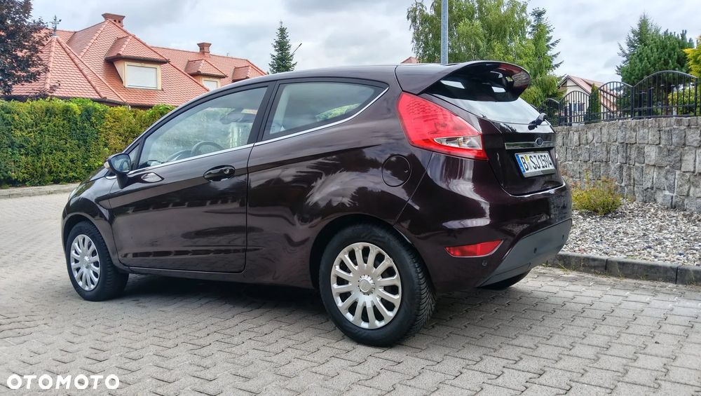 Ford Fiesta 1.25 Celebration - 3