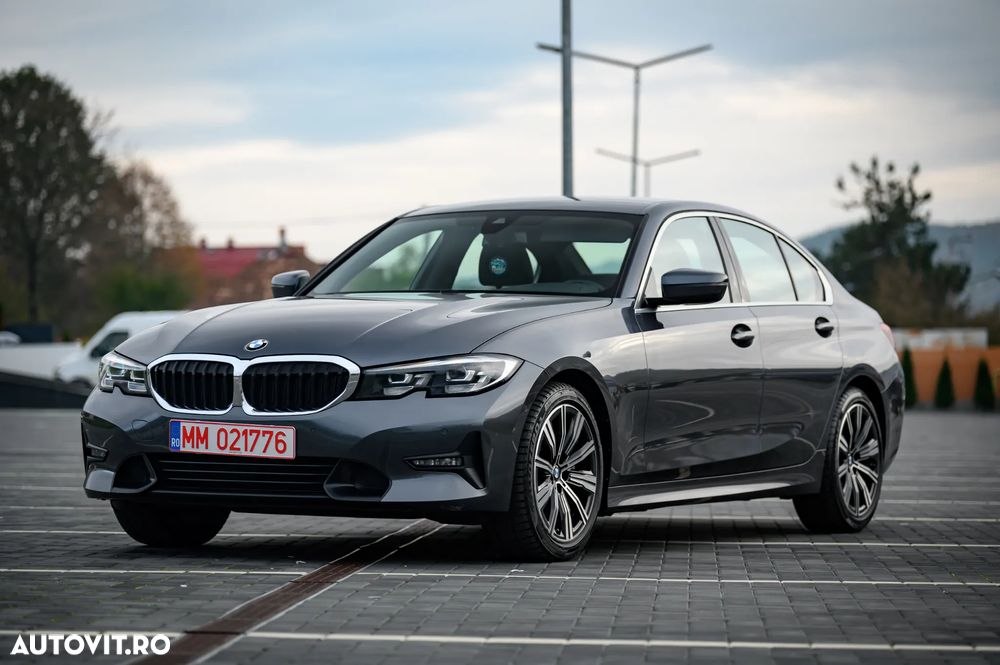 BMW Seria 3 330i AT - 1