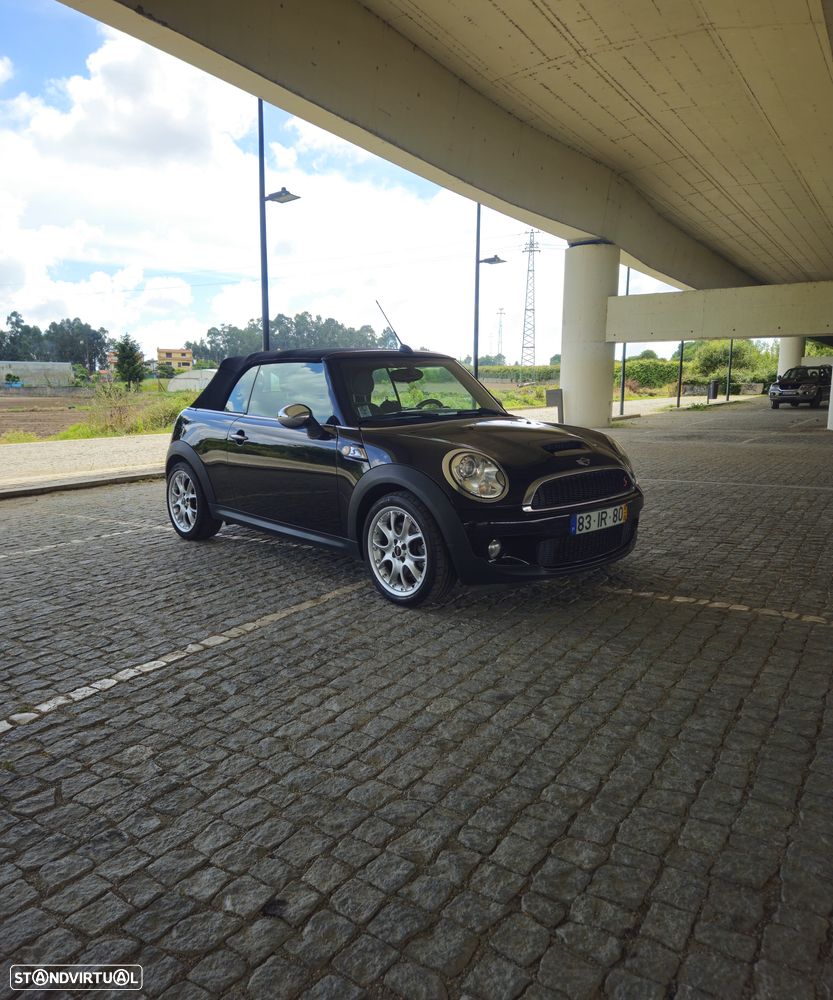 MINI Cabrio Cooper S - 17