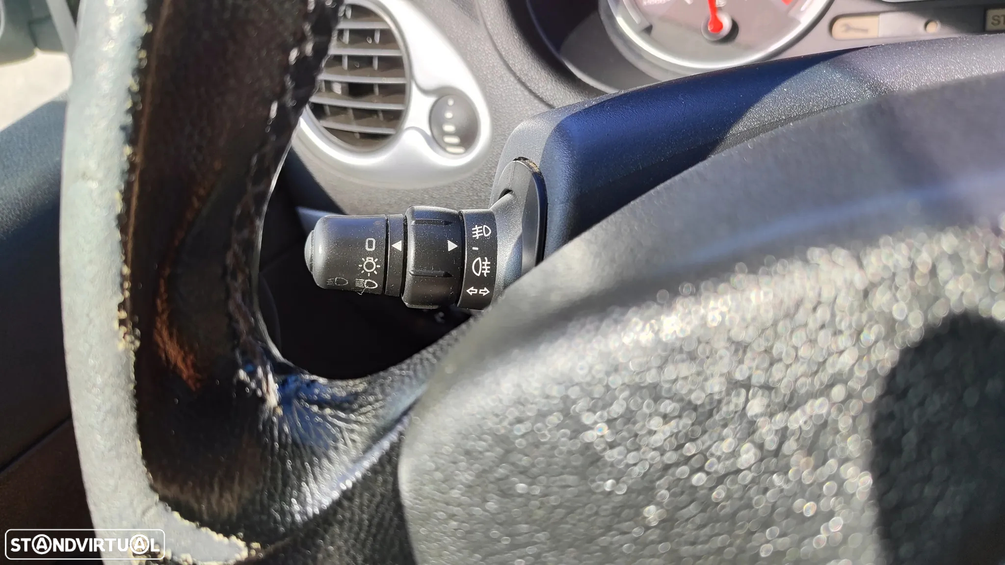 Renault Clio 1.5 dCi Dynamique S - 36