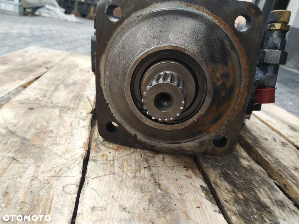 Silnik hydrauliczny Kramer 420 A6VM107DA2 - 4