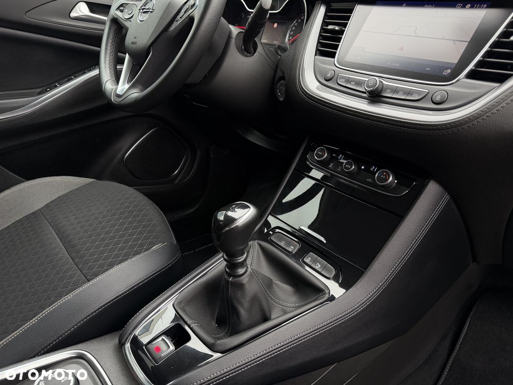 Opel Grandland X 1.6 D Start/Stop Business Edition - 22