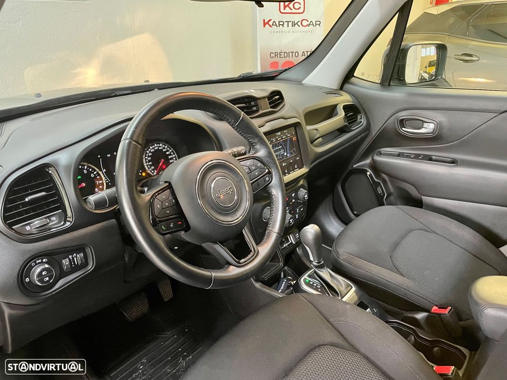 Jeep Renegade 1.3 T Night Eagle DCT - 18