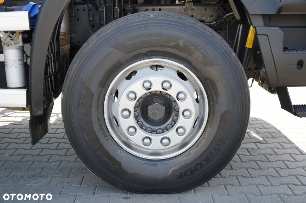 Iveco TRAKKER 360 / 6x4 / WYWROTKA DWUSTRONNA + HYDROBURTA / + HDS HMF 1643 Z2 / ŁYŻKA CHWYTAKOWA / ROTATOR / PILOT - 28