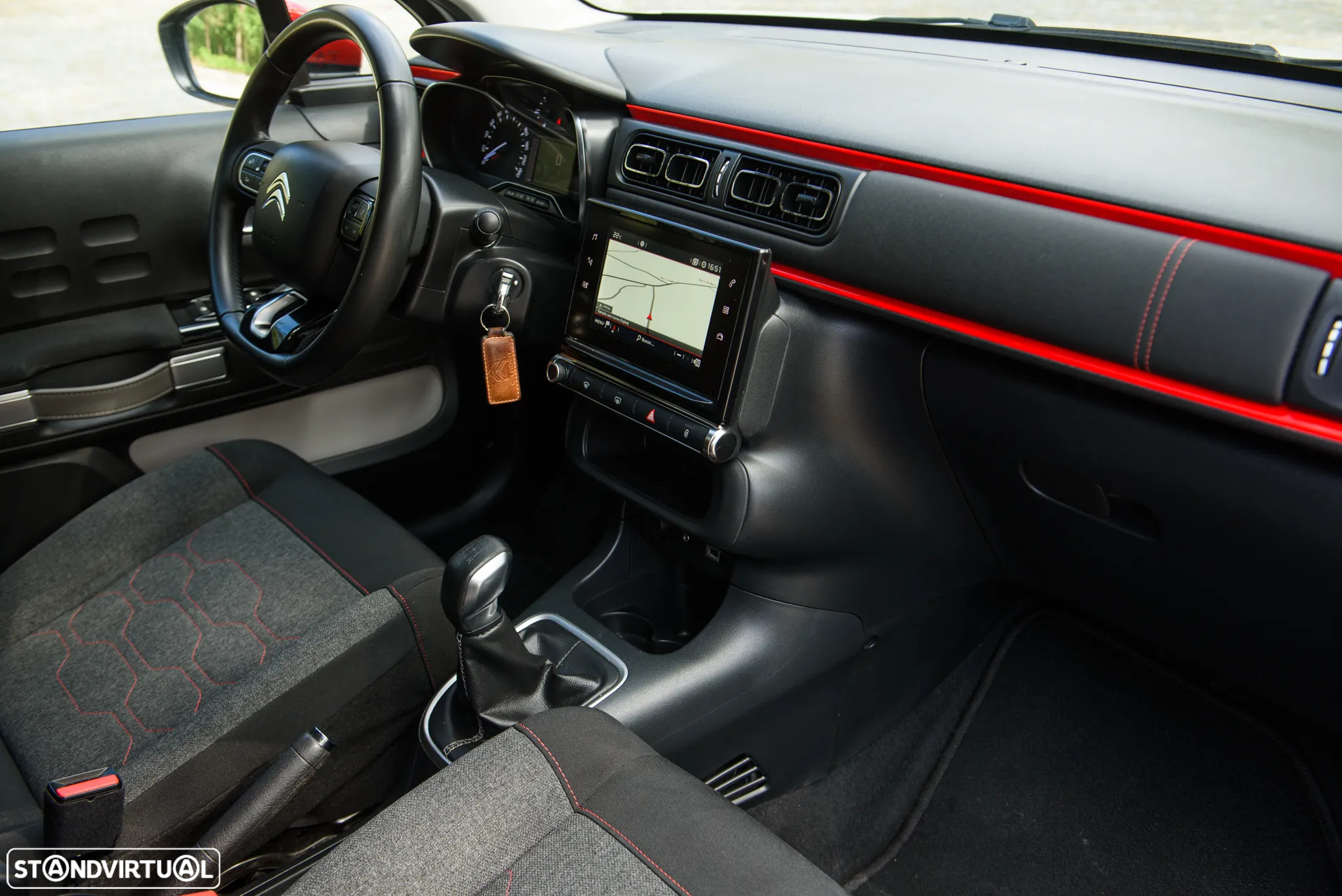 Citroën C3 1.2 PureTech Shine - 50
