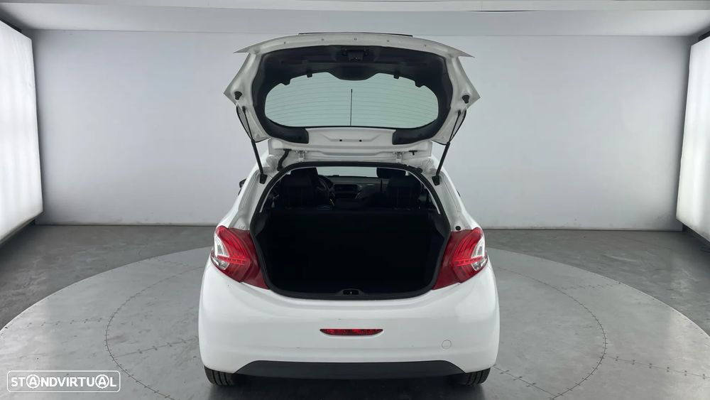 Peugeot 208 PureTech 68 Active - 11