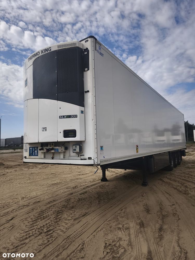 Schmitz Cargobull SKO 24/L - 1
