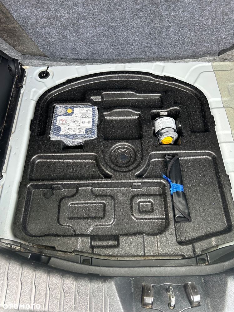 SsangYong/KGM XLV e-XDi 160 4WD Quartz - 32