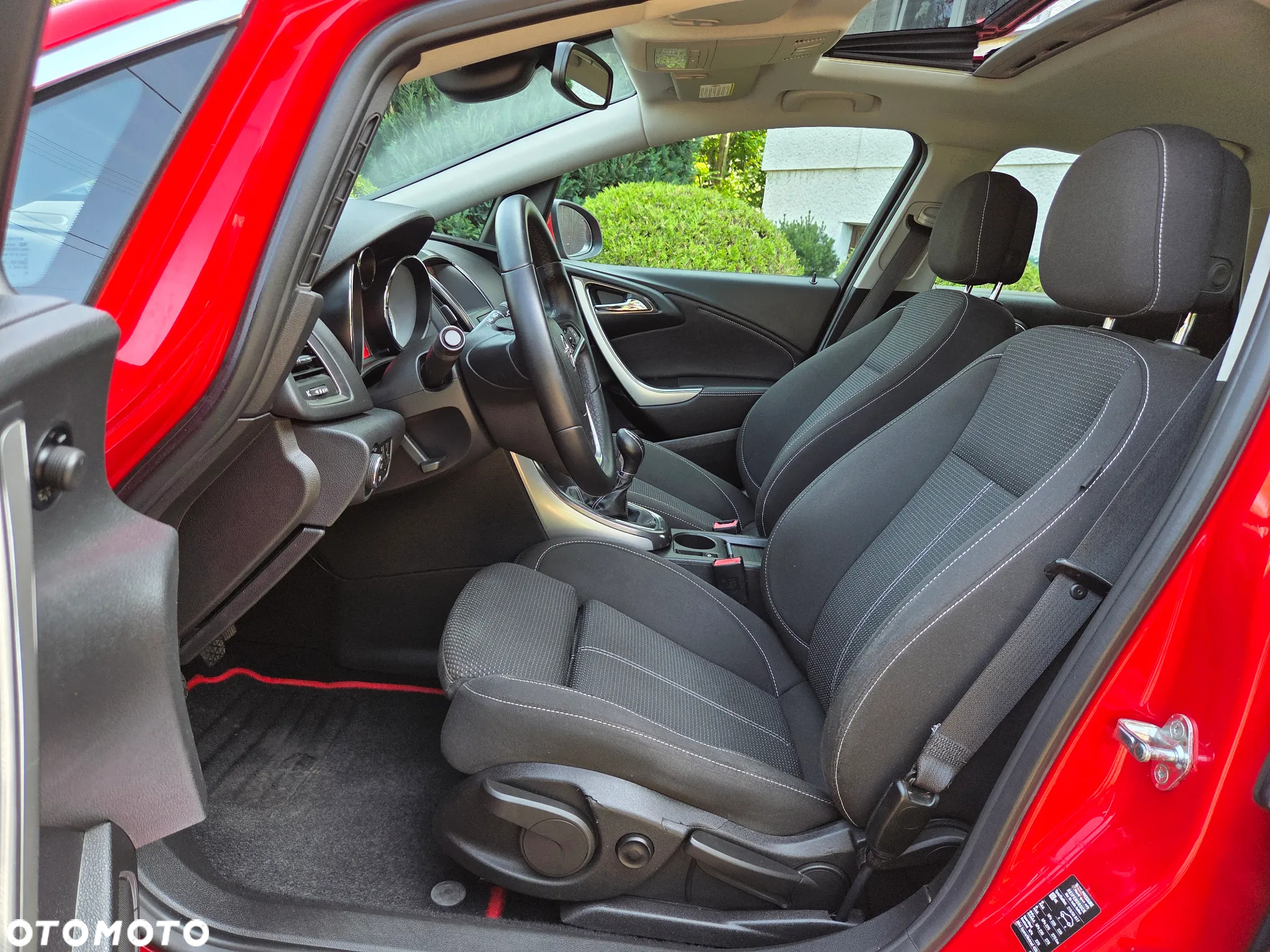 Opel Astra 1.4 Turbo Sport - 31