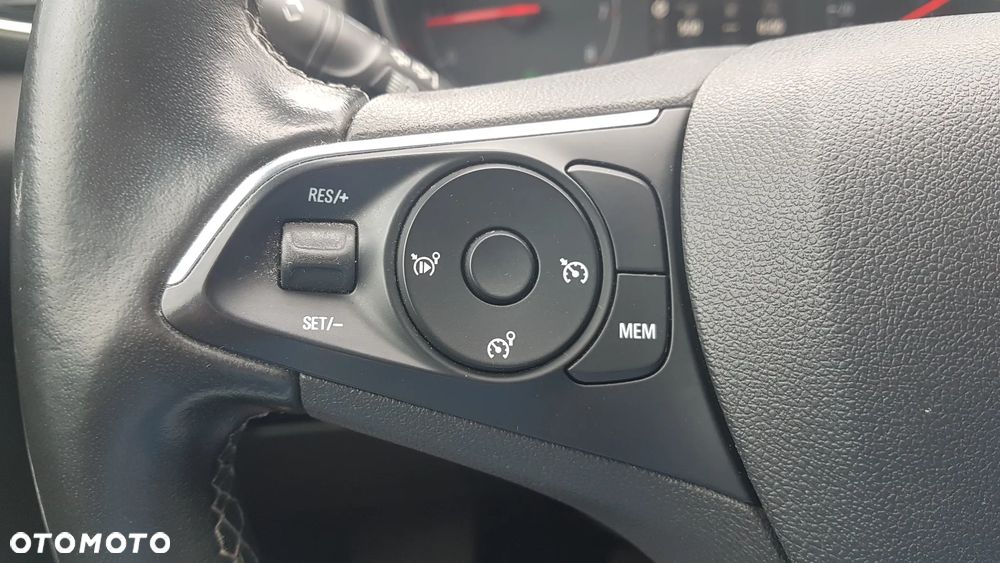 Opel Grandland X 1.5 CDTI Innovation S&S - 24