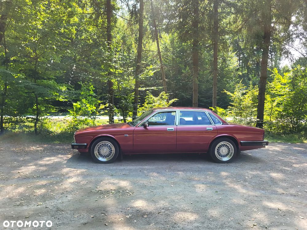 Jaguar XJ Soverign 3.2i - 1