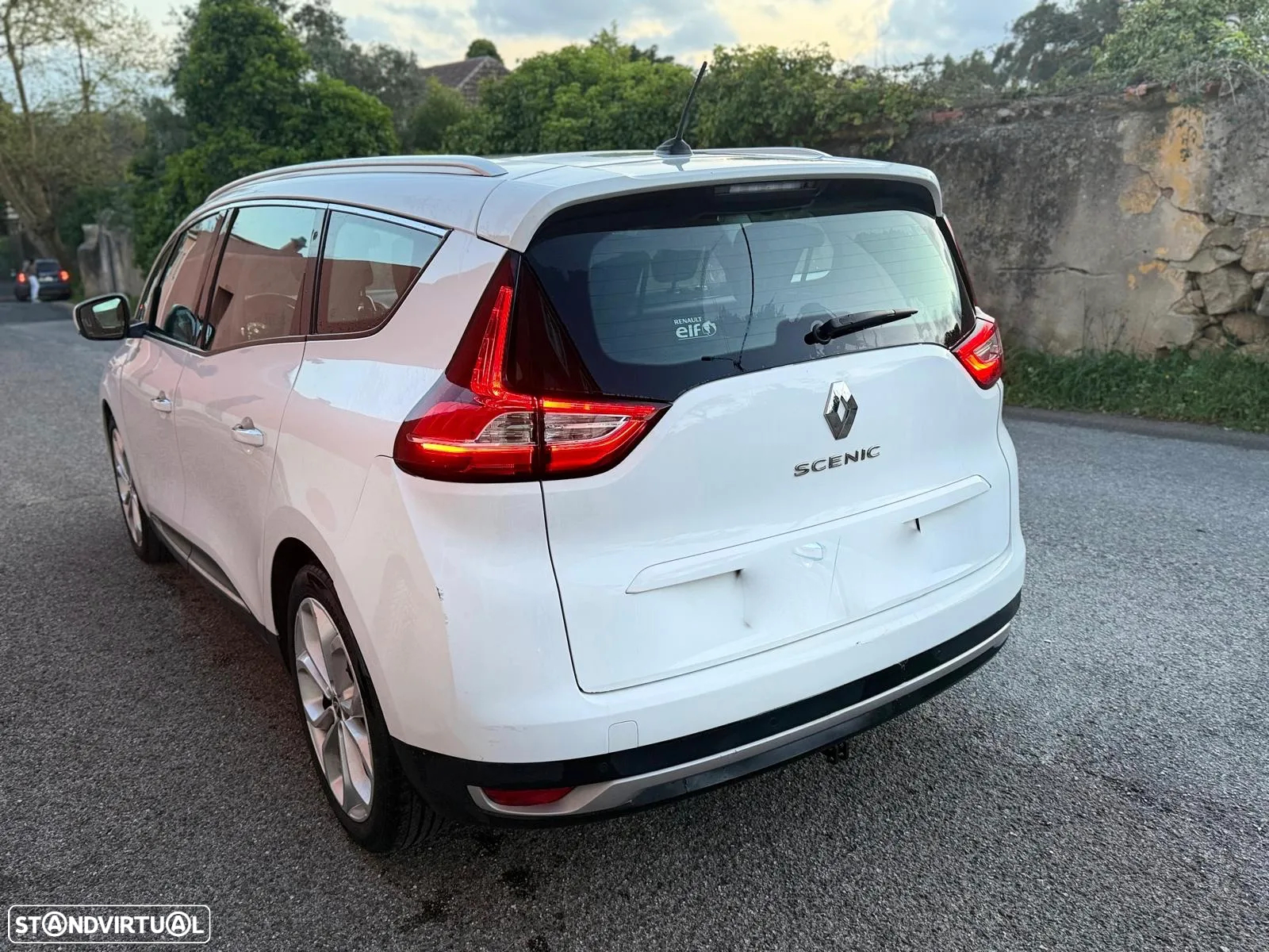 Renault Grand Scénic ENERGY dCi 110 EDC BOSE EDITION - 4