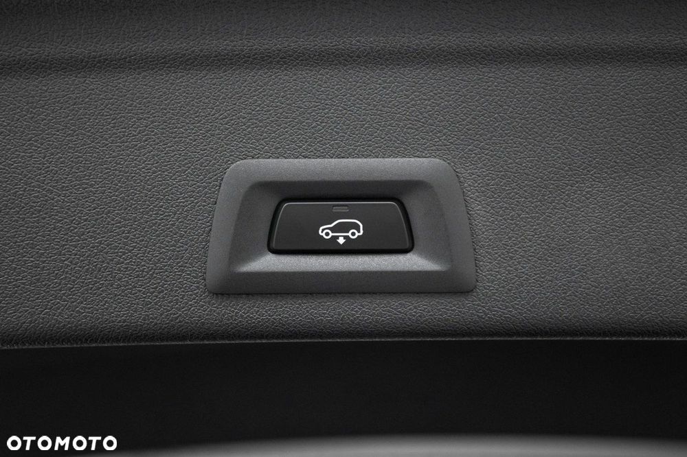 BMW X6 - 28