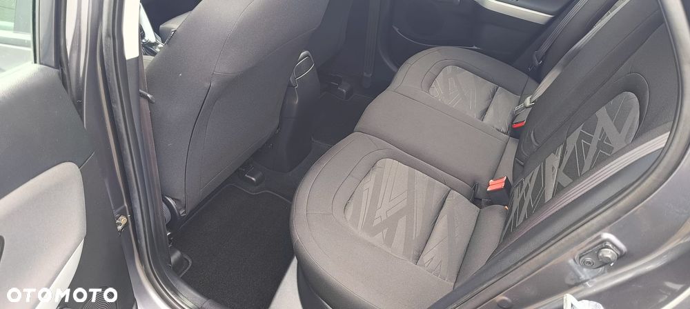 Kia Ceed - 30