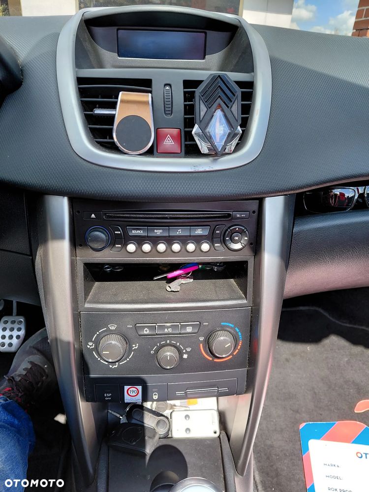 Peugeot 207 110 HDi FAP (Blue Lion) Platinum - 13