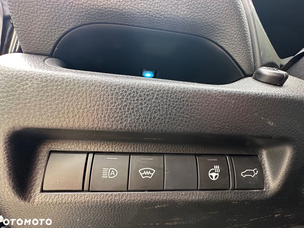 Toyota RAV4 2.5 Hybrid Black Edition by JBL 4x4 - 20