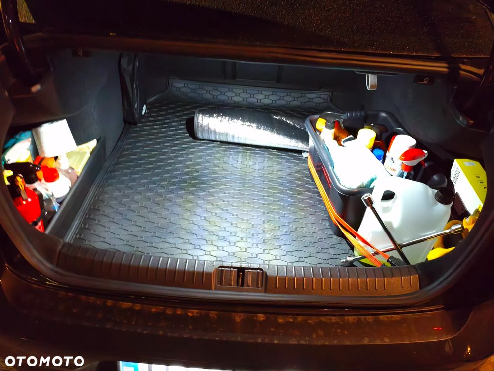 Volkswagen Passat 1.5 TSI EVO Business - 38