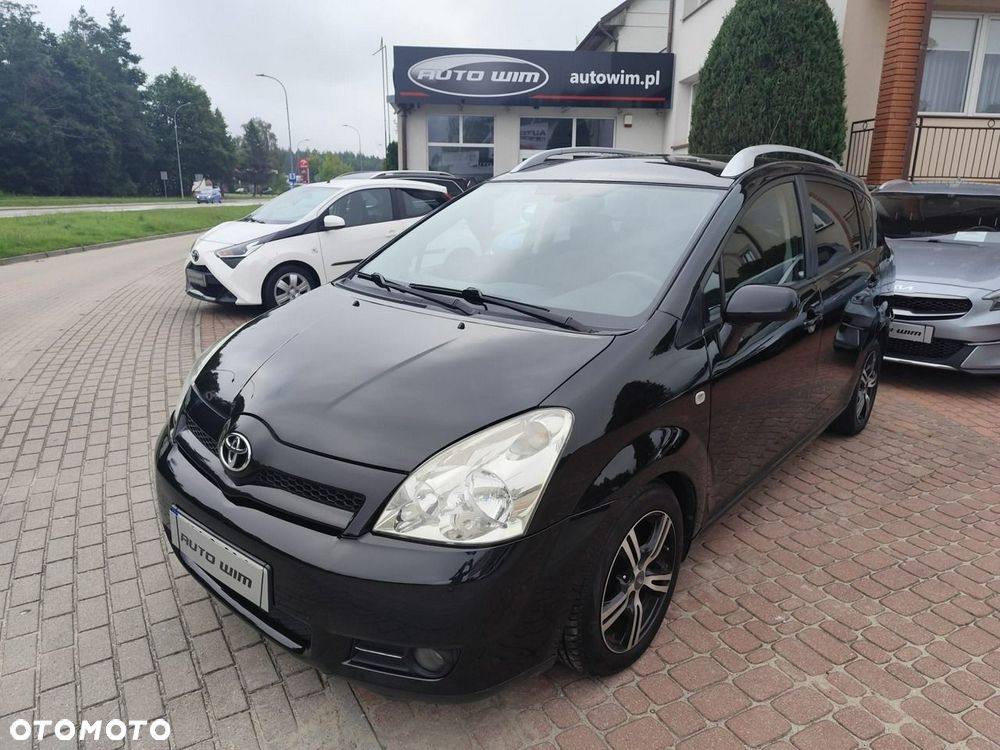 Toyota Corolla Verso - 1