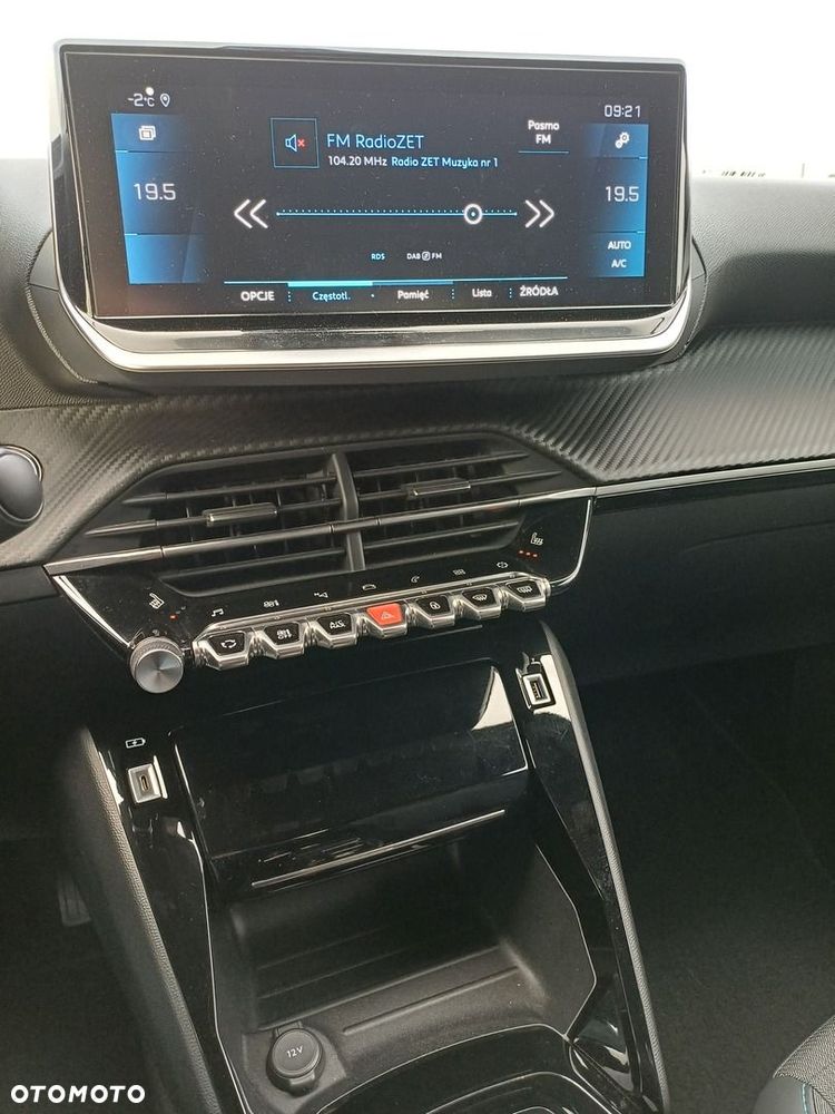 Peugeot 2008 1.2 PureTech Allure Pack S&S EAT8 - 14