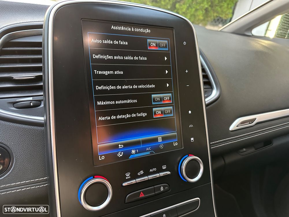 Renault Grand Scénic 1.6 dCi Luxe SS - 26