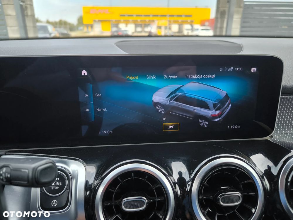 Mercedes-Benz GLB - 19