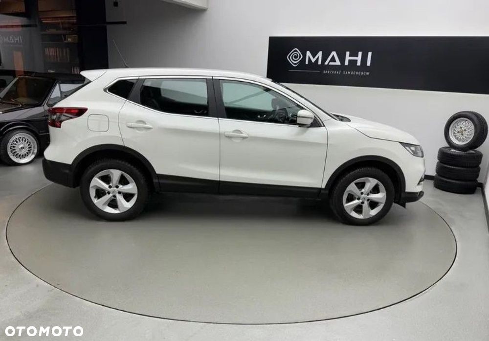 Nissan Qashqai 1.2 DIG-T Visia EU6 - 11