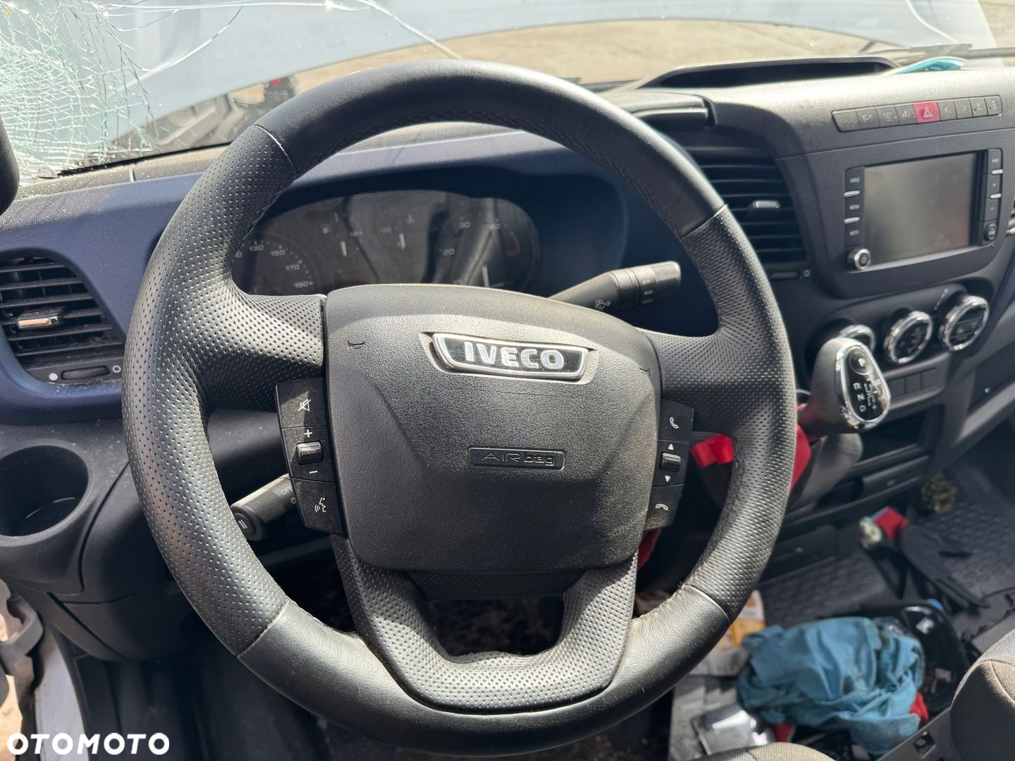 Iveco Daily 35S15 2,3 HPI 16-20r deska konsola przekładka - 3