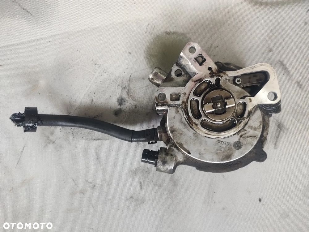 VW TOUAREG 5,0TDCI POMPA VACUM 07Z145209D - 2