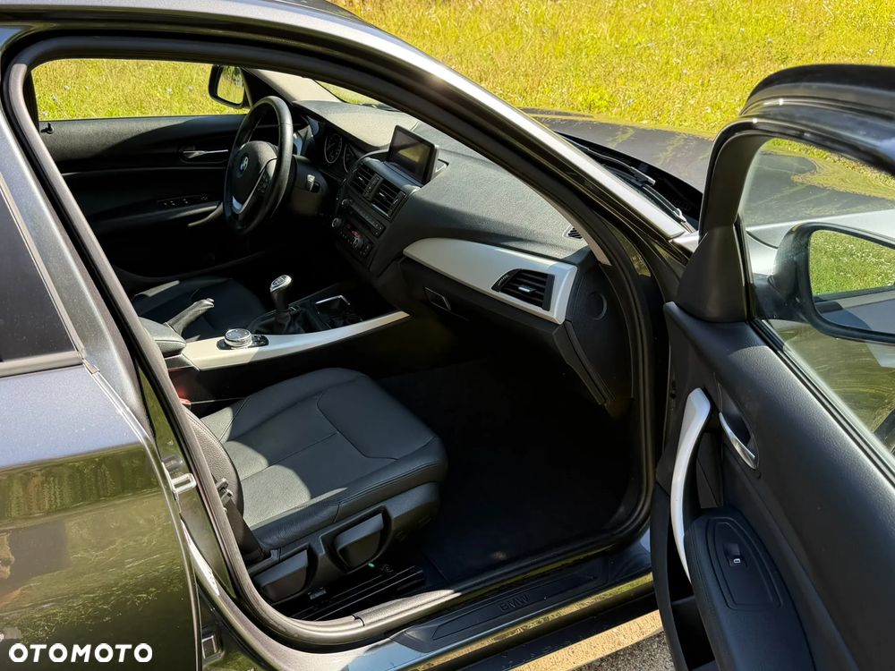 BMW Seria 1 125d - 35