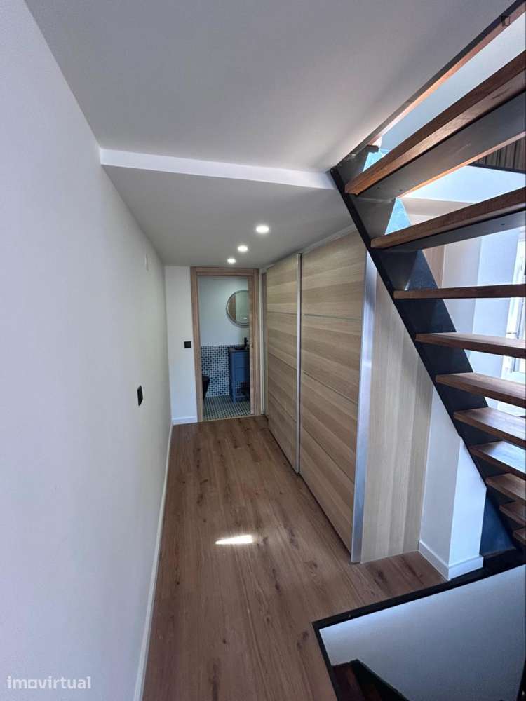 Apartamento com 1 quartos - localizado em São Bento Lisbon - Grande imagem: 3/16