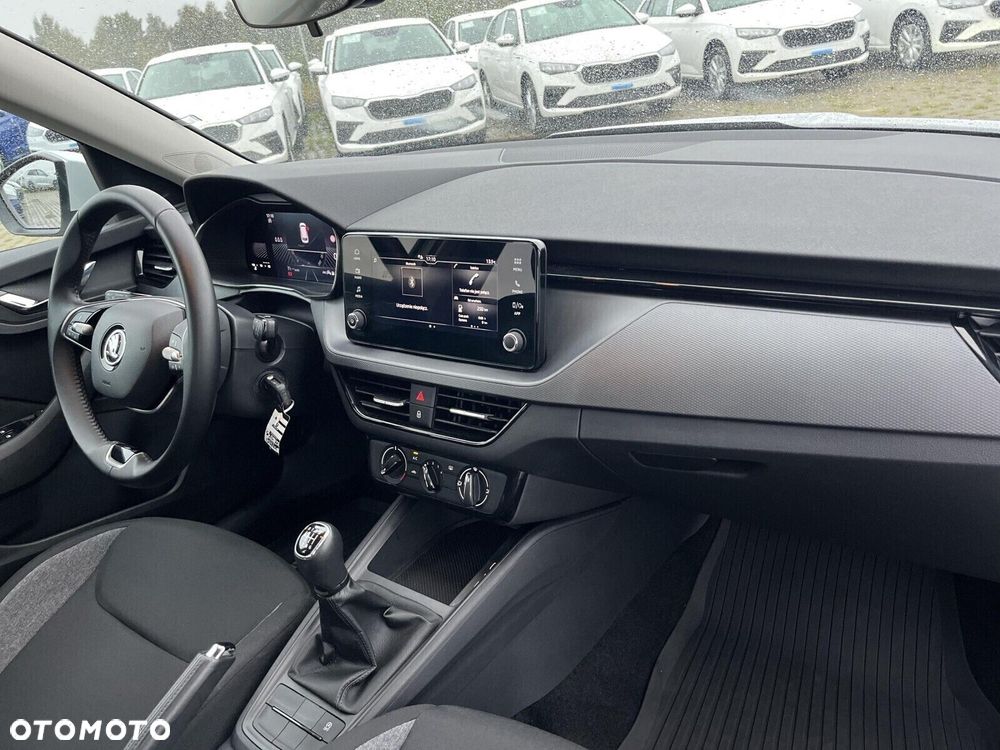 Skoda Kamiq 1.0 TSI Essence - 12