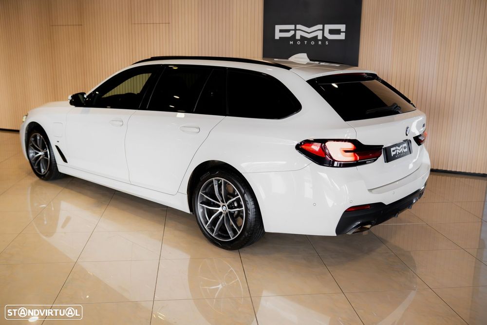 BMW 530 e Pack Desportivo M - 52