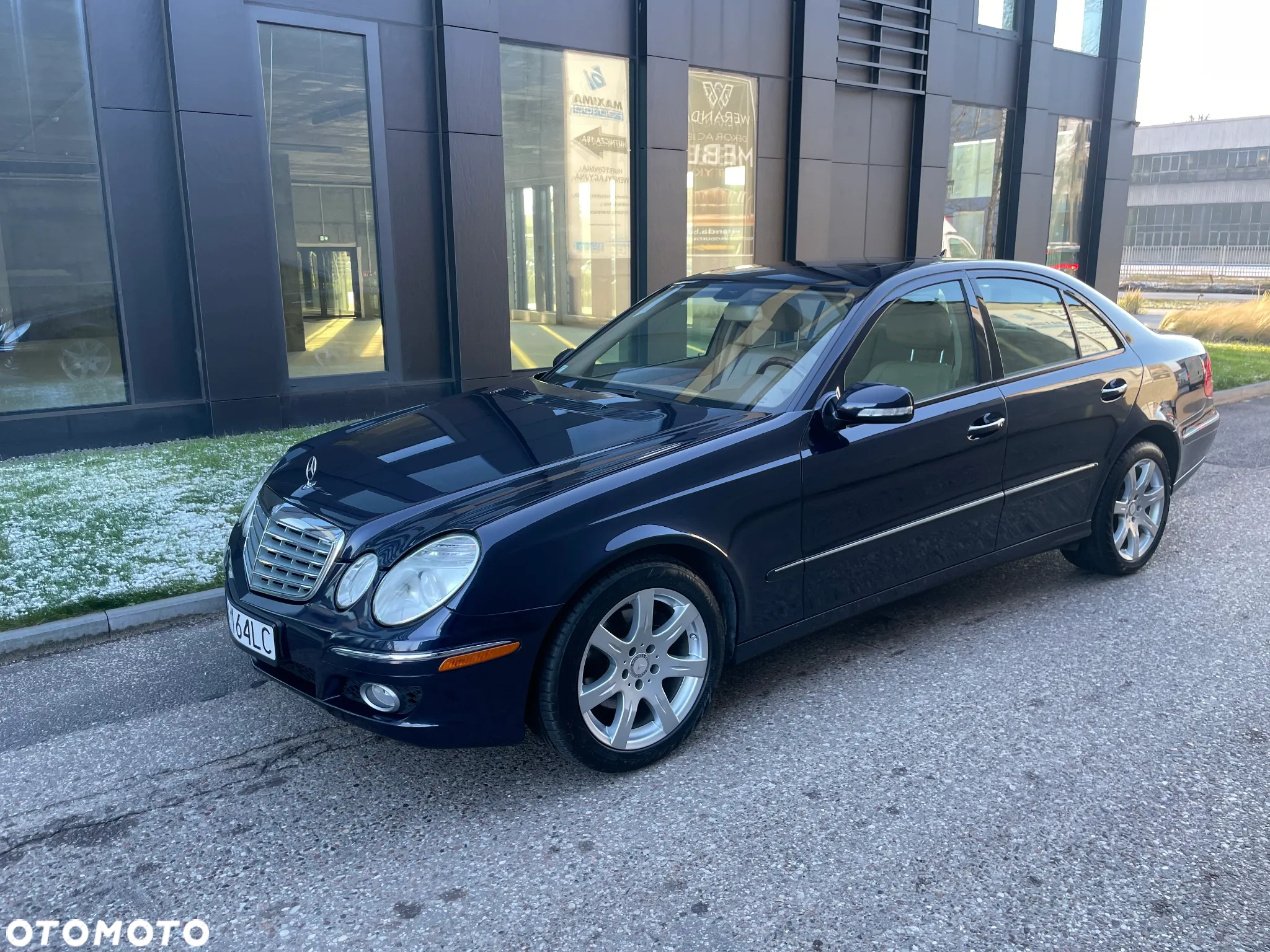 Mercedes-Benz Klasa E 350 4-Matic - 7