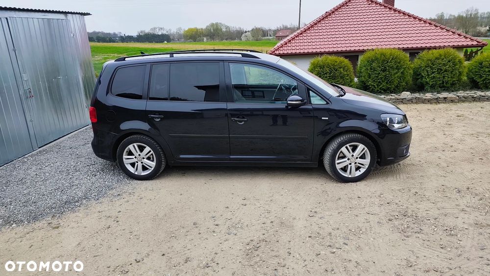 Volkswagen Touran 2.0 TDI DPF BlueMotion Technology DSG MATCH - 16